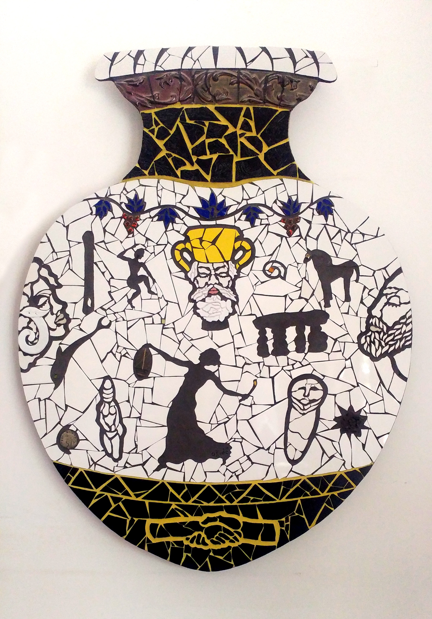 Memorie di un vaso. Mosaico ceramico di cm 127x96x7. 2019