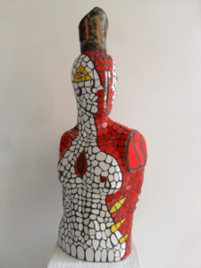 Étranger. Sculpture mosaic and ceramic. Cm 41x25x95. 2017